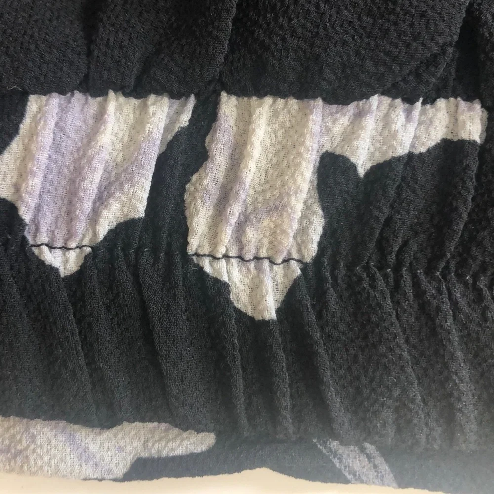 Francesca’s Collection Fiona Floral Shorts Large